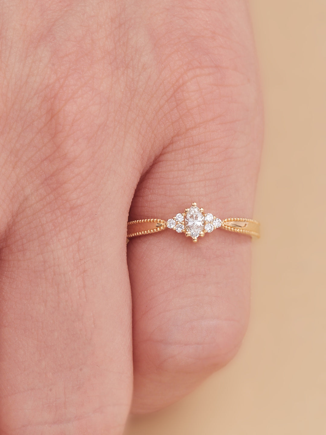 18K ring jewelry